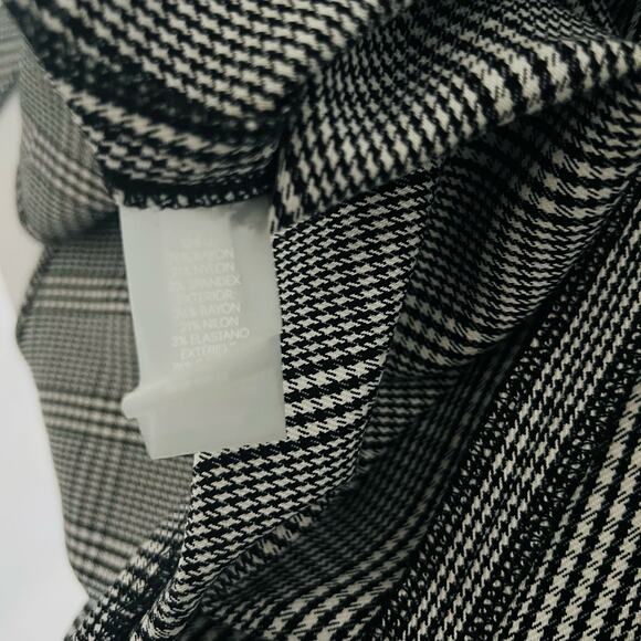 Calvin Klein Plaid Sleeveless Ruffle Belted Dress Size 2 Black White - Picture 6 of 9